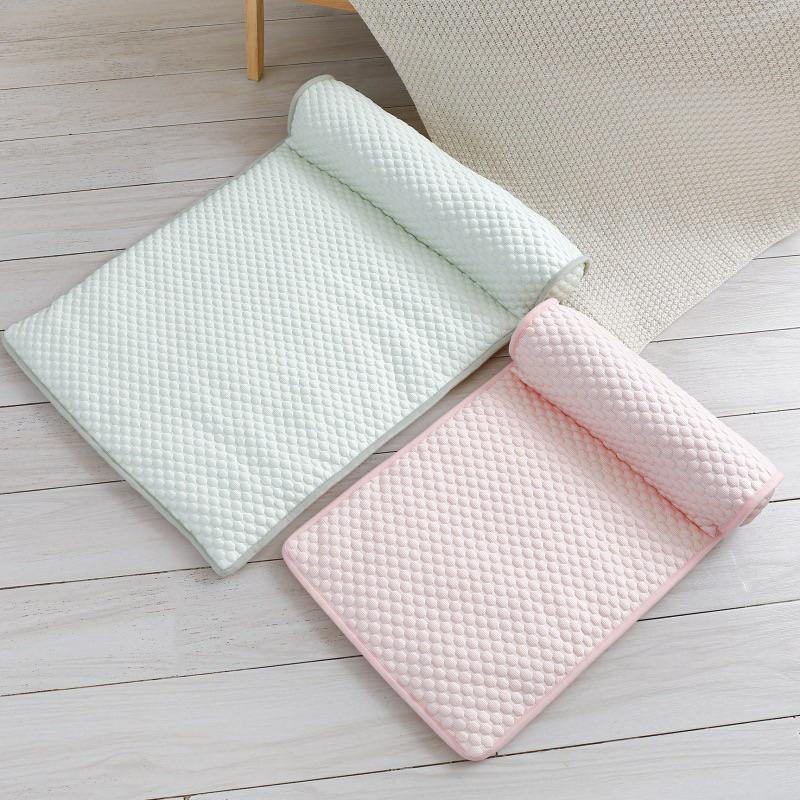 2024夏季新款冰豆豆夏季冰絲涼感寵物墊夏天涼感下巴墊貓咪涼墊狗窩墊子寵物窩墊降溫冰豆豆寵物床-細節圖4