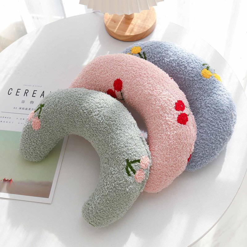 2024年秋冬新款月亮造型寵物弧形小枕頭貓咪睡眠伴侶保護頸椎狗狗頸枕貓毛絨玩具貓用小枕頭寵物抱枕-細節圖3