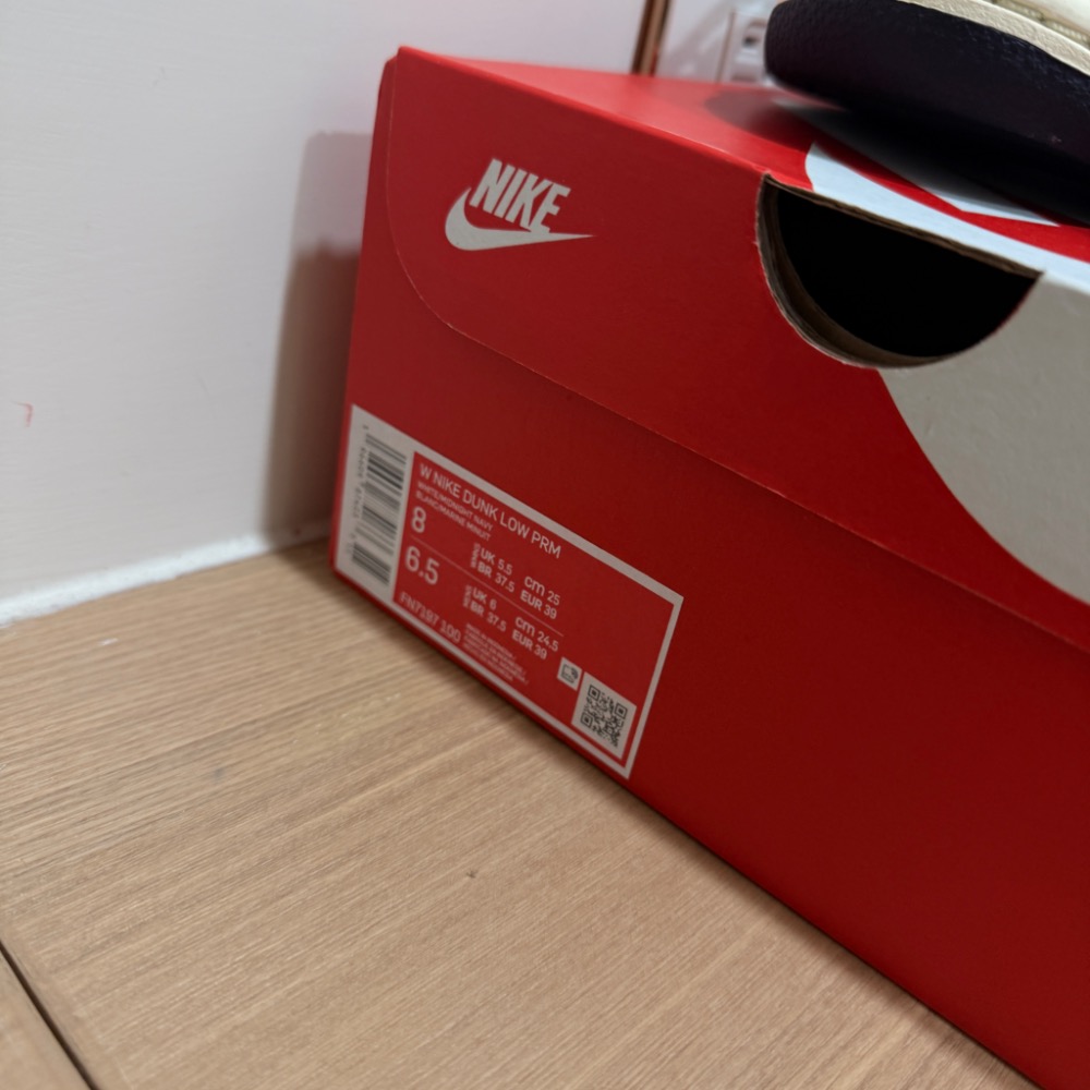 WMNS NIKE DUNK LOW PRM 深藍 奶油底-細節圖2