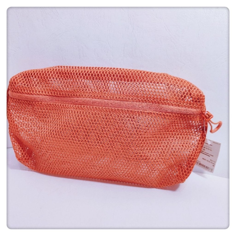 (現貨) 無印良品MUJI 網眼包(M_25*12.5*5) 收納包 滌綸包 網眼袋 收納袋【米猴小舖】-規格圖7