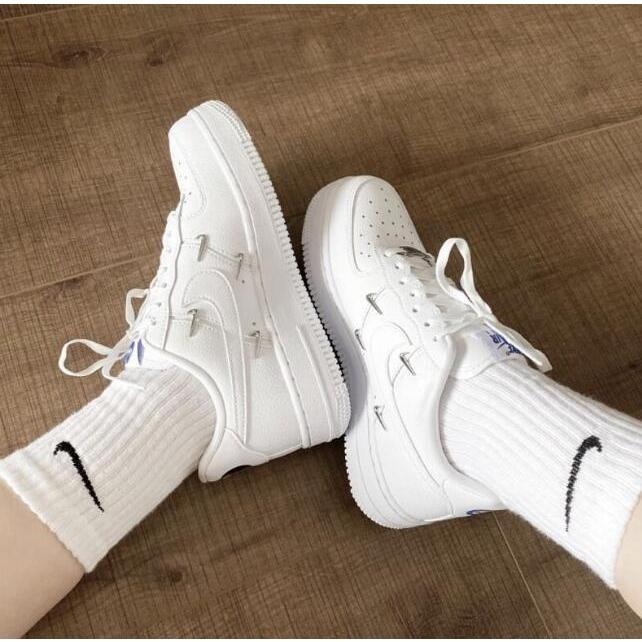 71號限時特惠❥ Nike Air Force 1 07 LX 女鞋 白 泫雅 銀色小勾運動休閒鞋 CT1990-100-細節圖7