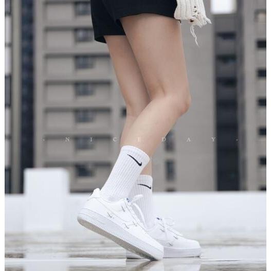 71號限時特惠❥ Nike Air Force 1 07 LX 女鞋 白 泫雅 銀色小勾運動休閒鞋 CT1990-100-細節圖8