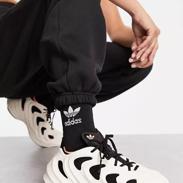 限時特惠❥ Adidas Originals adiFOM Q 黑武士米白減震低筒慢跑鞋