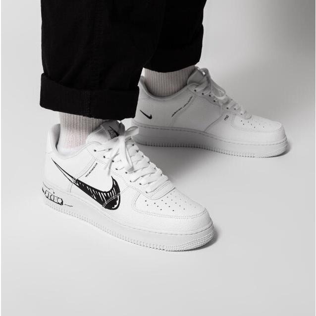 56號限時特惠❥ Nike Air Force 1 白黑白藍手繪塗鴉彩繪休閒鞋手繪圖稿