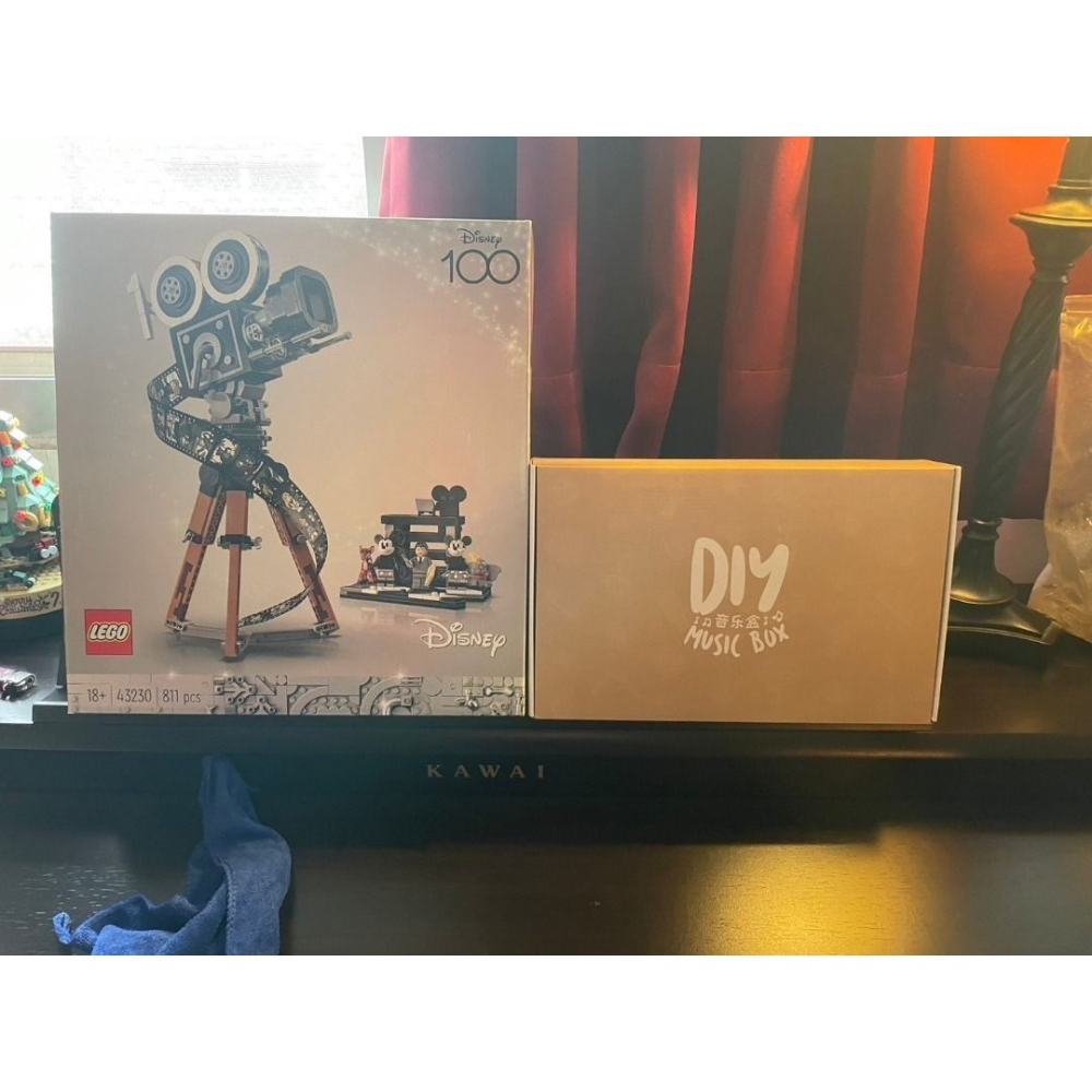 LEGO 樂高 迪士尼系列 復古膠卷攝影機( 迪士尼一百週年）、DIY 積木 音樂盒聖誕樹-細節圖2