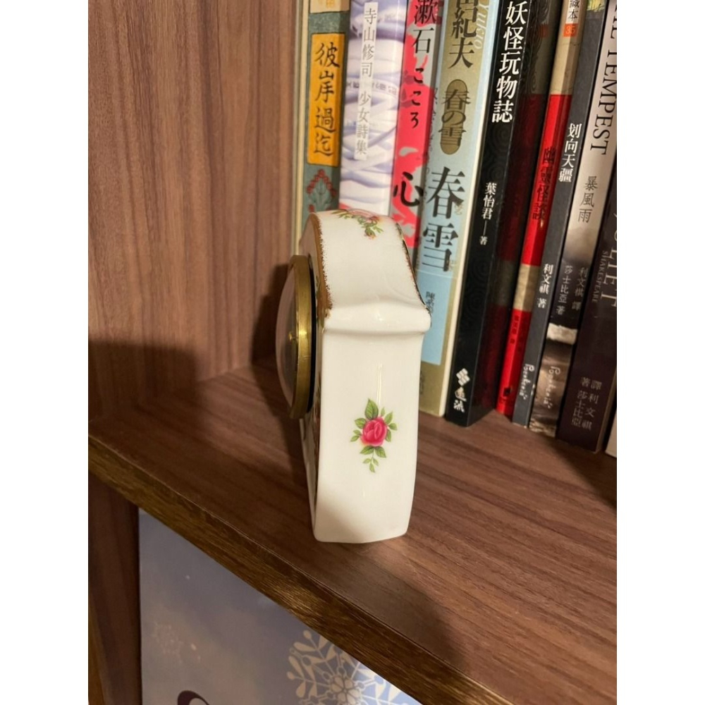 （英國製） Royal Albert 1962 鄉村玫瑰骨瓷時鐘 座鐘 骨瓷-細節圖6