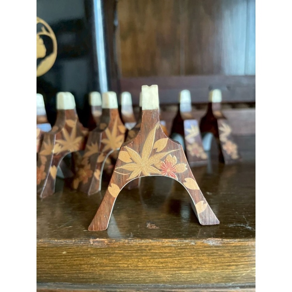 日本古箏用 輪島塗 最高級盛上紋琴柱盒 上緣牙製紅葉金蒔繪雁柱-細節圖6