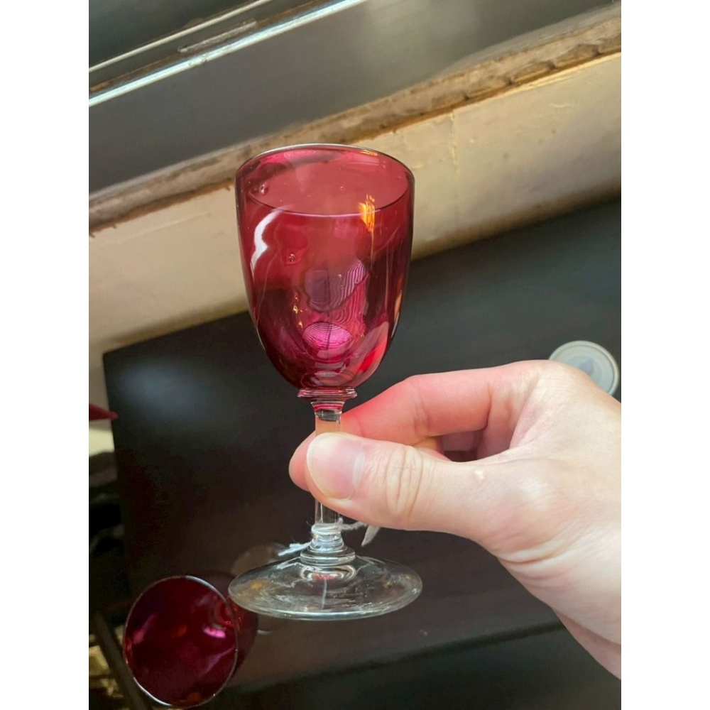 老英國 19世紀 維多利亞時期 手工製 蔓越莓色 葡萄酒杯 紅酒 洋酒 (古董建議自取)-細節圖4