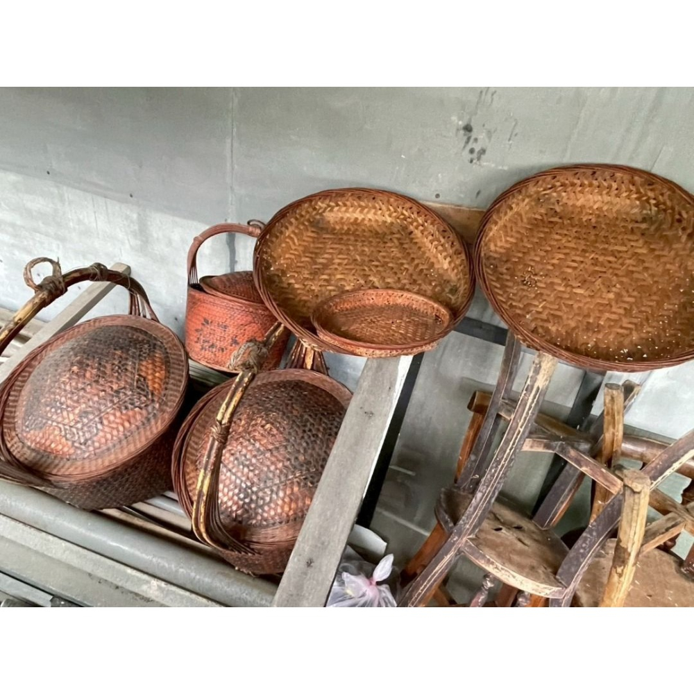 台灣早期。手工竹編 結婚謝籃 (兩大一小 附贈兩大盤一小盤)-細節圖2