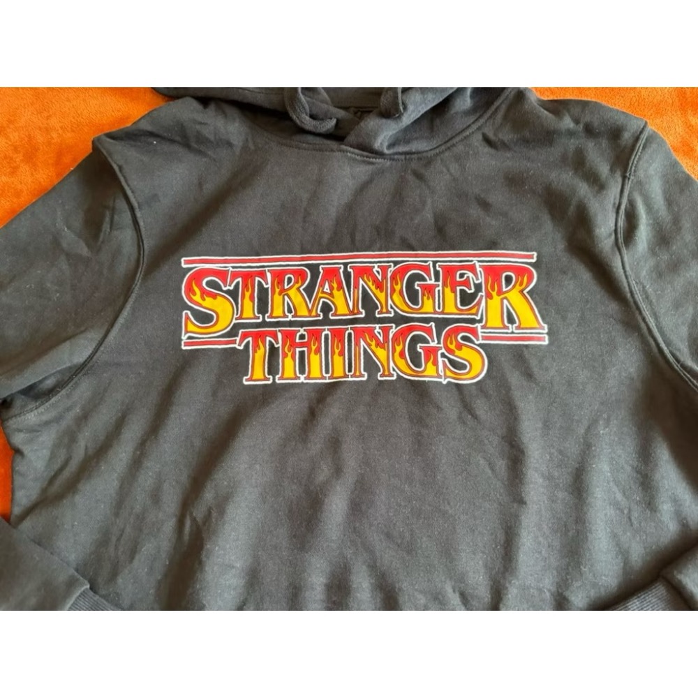 【J4】全新Netflix周邊商品Stranger Things怪奇物語 logo帽T SZ M-細節圖2