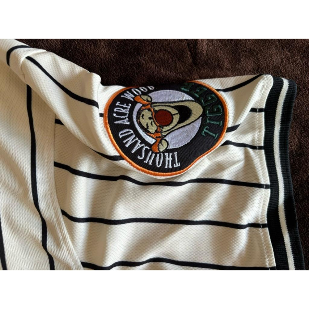 【F1】全新小熊維尼迪士尼Disney Winnie the Pooh Tigger條紋棒球衣BoxLunch SZ L-細節圖6