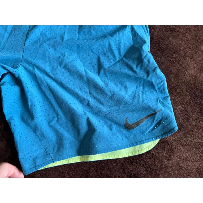 【E3】二手Nike 慢跑短褲 SZ L-細節圖2