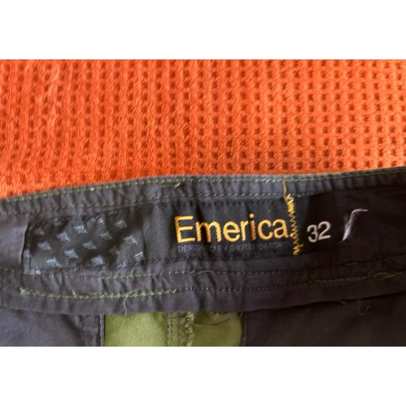 【D2】二手西海岸滑板大牌Emerica迷彩短褲 SZ 32-細節圖4