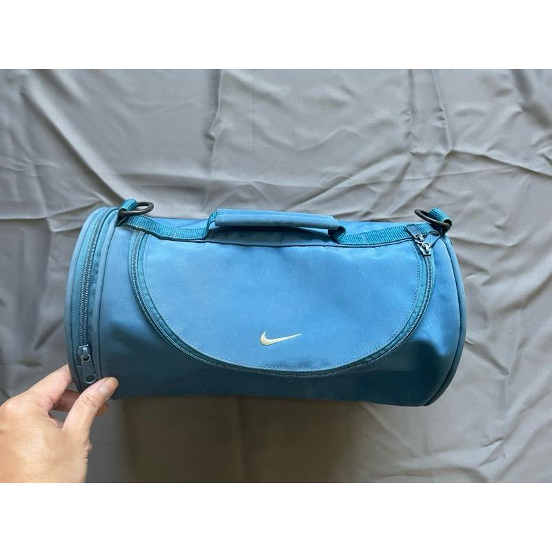 二手Vintage古著Nike運動水桶包-細節圖2