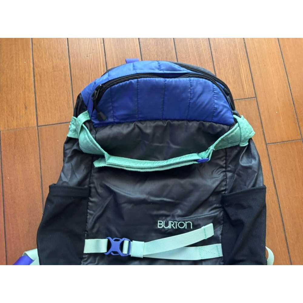 二手滑雪大牌Burton Day Hike Woman Backpack 23L後背包-細節圖5