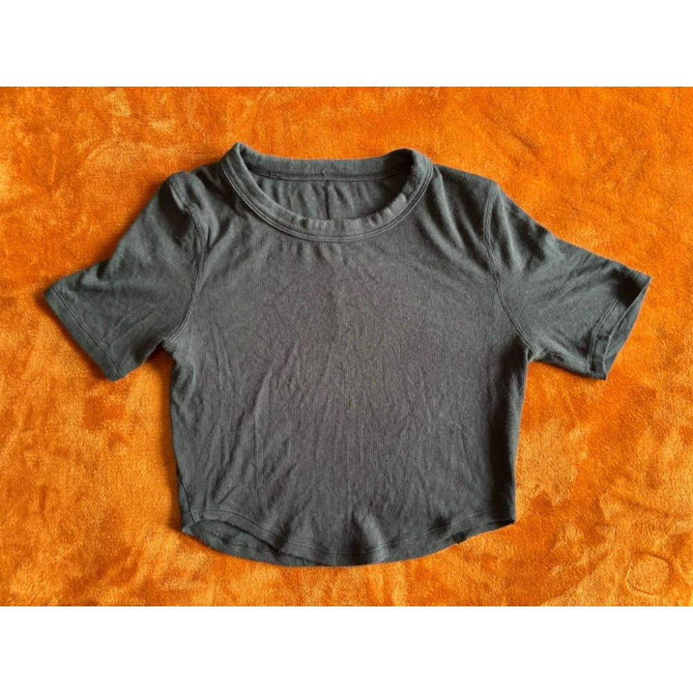 二手LULULEMON Hold Tight Cropped T-Shirt LW3GS1S SZ 4-細節圖5