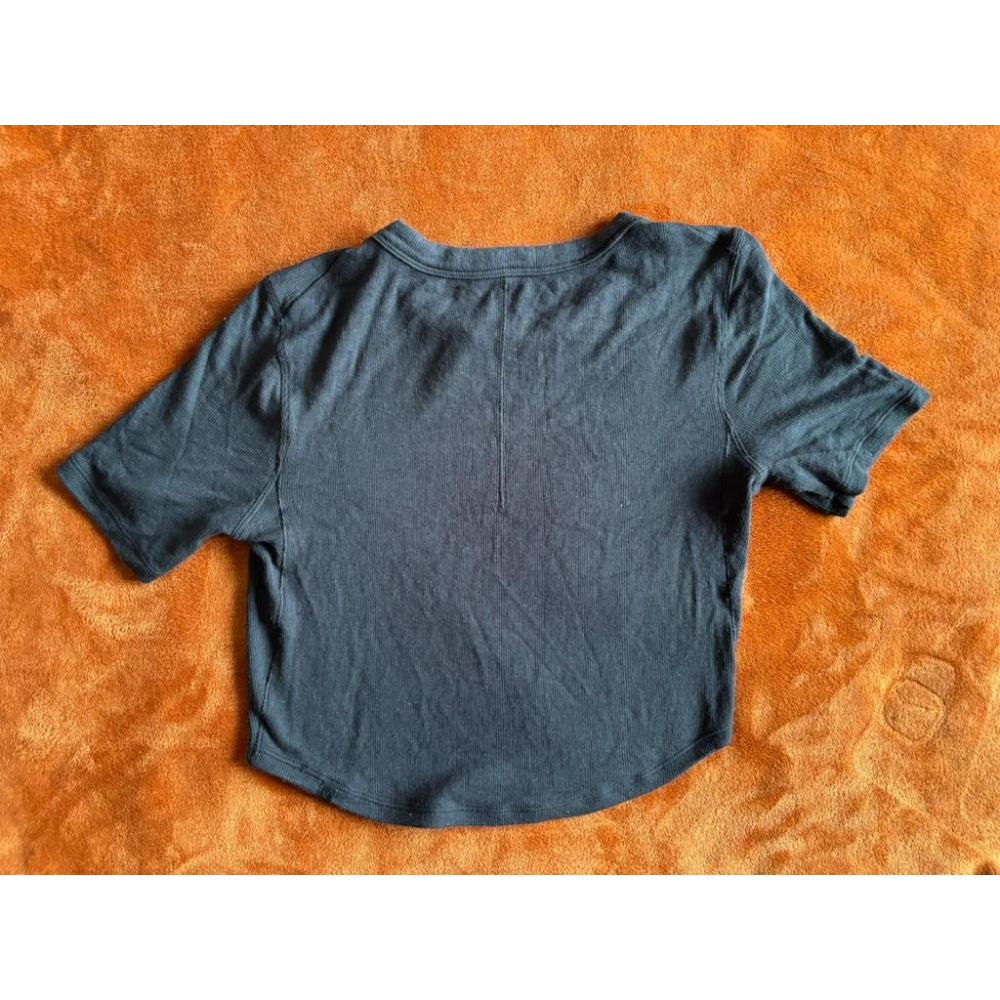 二手LULULEMON Hold Tight Cropped T-Shirt LW3GS1S SZ 4-細節圖6