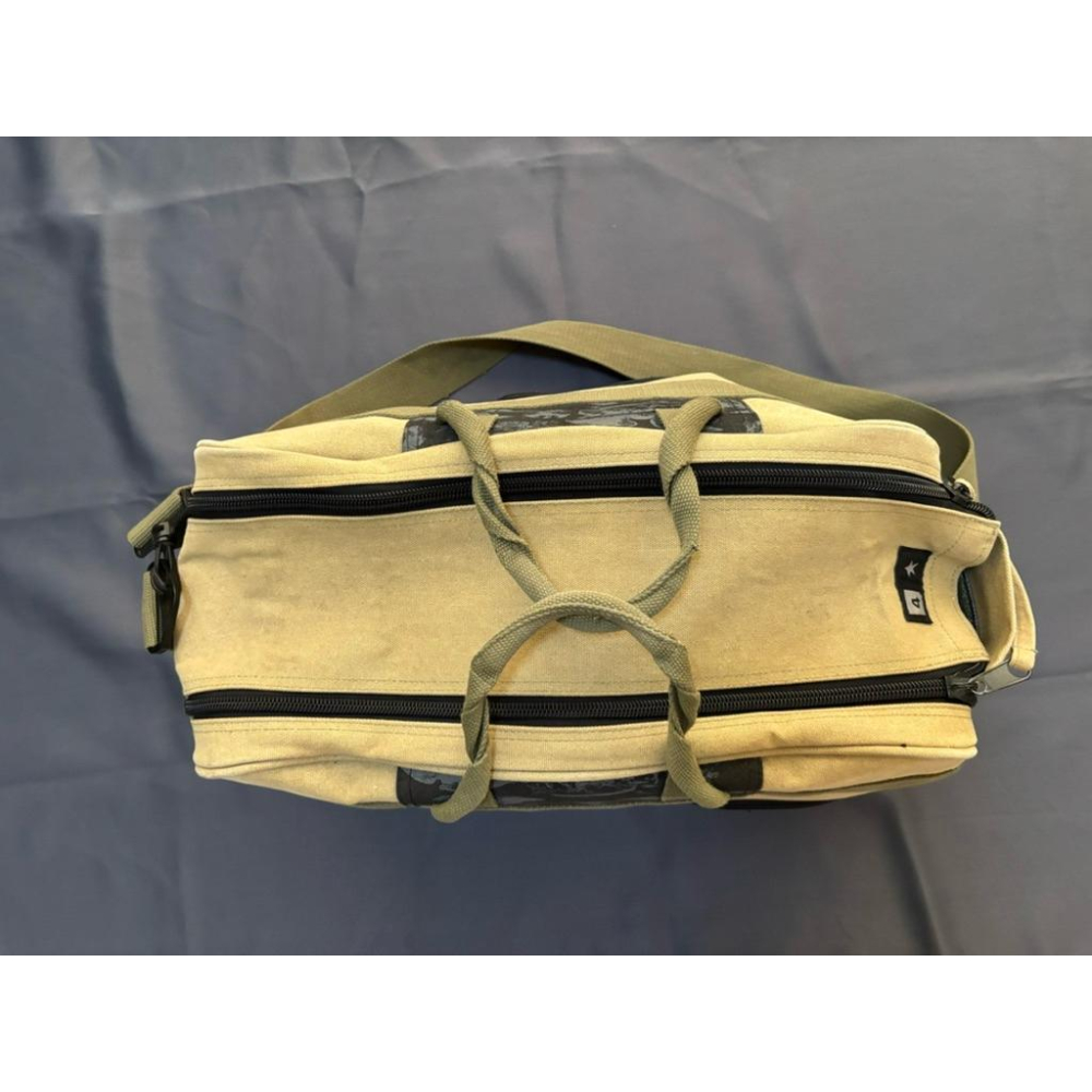 二手古著Vintage西海岸滑板大牌Fourstar Dufflebag旅行袋-細節圖2