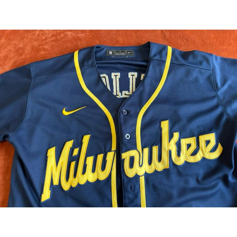 【K3】二手Nike密爾瓦基釀酒人Milwaukee Brewers復古球衣Yelich SZ M-細節圖3