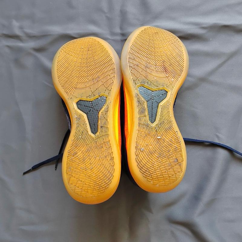 二手NIKE Kobe ED EP MiD RISE 籃球鞋 US10-細節圖4