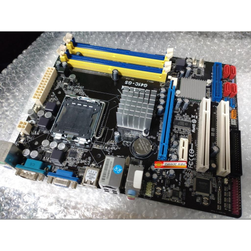華擎 ASROCK G41C-GS R2.0 775腳位 內建顯示 G41晶片 2組DDR2 2組DDR3 4組SATA
