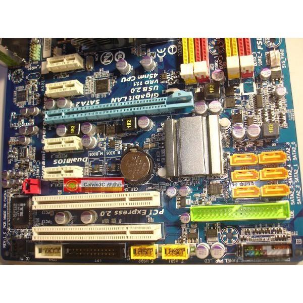 技嘉 GA-EP45-UD3LR 775腳位 Intel P45晶片組 6組SATA 4組DDR2 全固態電容 超耐久-細節圖3