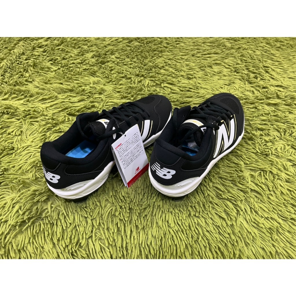 《棒壘用品優惠出清》日本進口 NEW BALANCE 2E 寬楦 壘球 棒球 棒壘球膠釘鞋 PL3000系列-細節圖2