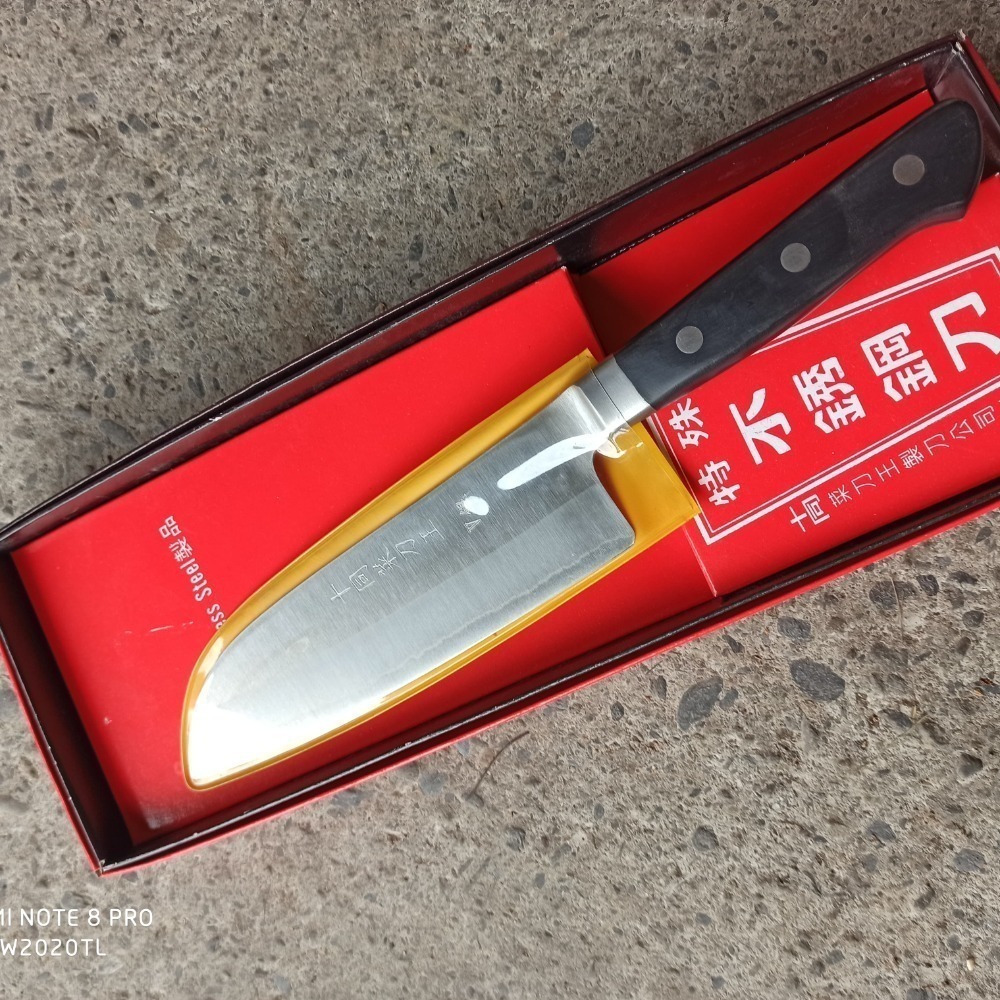 17 台灣製日式三德型料理包丁口金v金  一體成型白鐵不繡鋼三合鋼握把防滑已經手工 切蔬菜切水果馬上能用歐台灣製6寸-細節圖3
