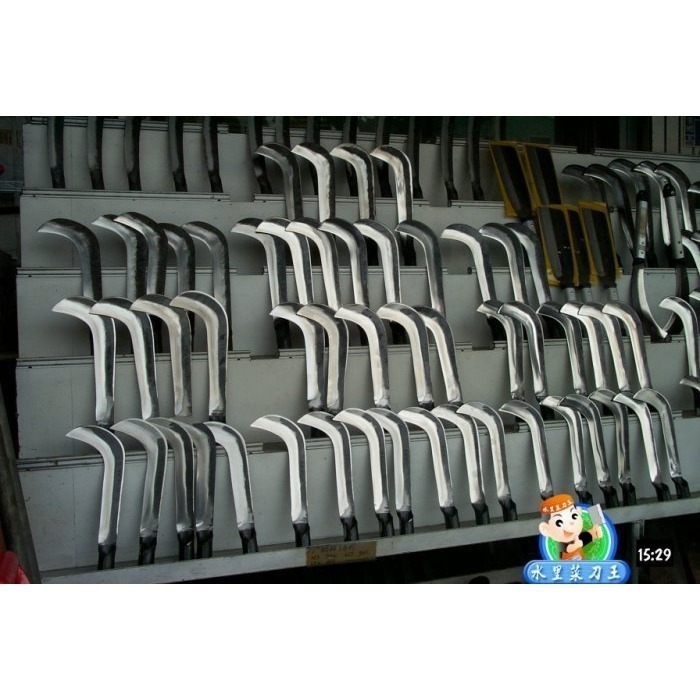 03一支手工打台灣製除草鐮80年老師傅專業3道日本三合包鋼青鋼手工專案開鋒磨利專業8兩真正傳統手工打鐵保證水里菜刀王-細節圖9