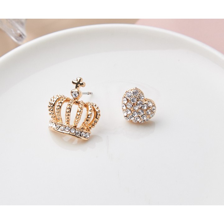 台灣現貨 韓國 熱銷 耳環 愛之冠冕 愛心 皇冠 水鑽 鋼耳環 簡約 小花 小巧 甜美 百搭 耳環 耳針 耳釘 耳飾-細節圖2