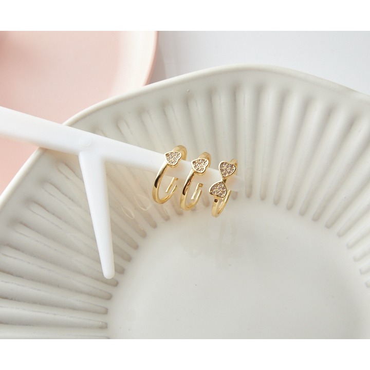 台灣現貨 正韓 四葉愛心鋯石 戒指 對戒 情侶戒 莫桑石 鑽石戒指 求婚禮物 情人節 戒指 戒子 韓國飾品 結婚禮物-細節圖3