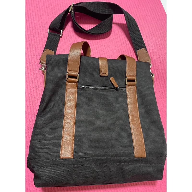 [現貨］Pierre Cardin 皮爾卡登 側背包 兩用包 RFID防盜包-細節圖2