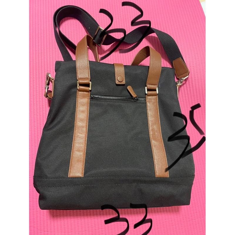 [現貨］Pierre Cardin 皮爾卡登 側背包 兩用包 RFID防盜包-細節圖3