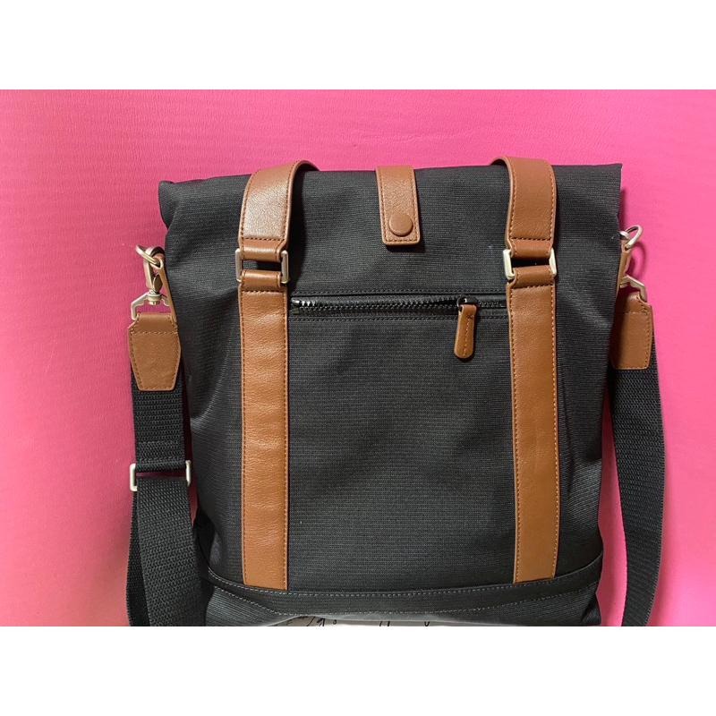 [現貨］Pierre Cardin 皮爾卡登 側背包 兩用包 RFID防盜包-細節圖5