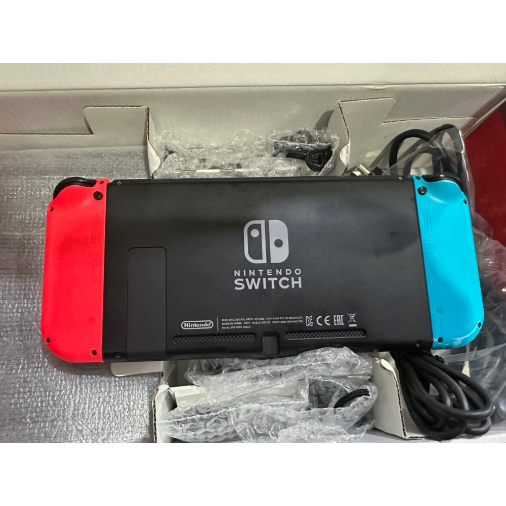 「Amy小店」二手有盒過保 switch 第一代 電力加強版-細節圖2