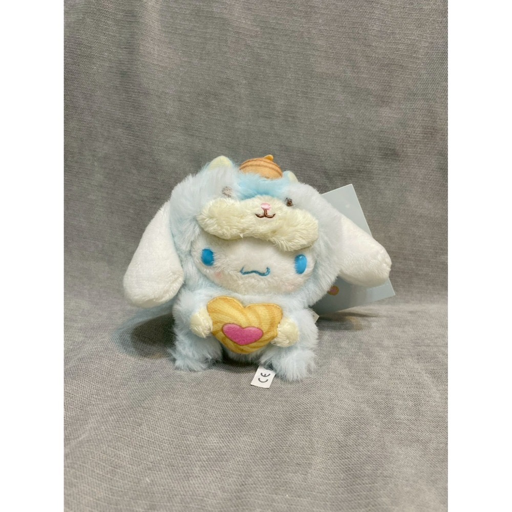 日本限定 三麗鷗 松鼠款 娃娃吊飾(Hello Kitty/美樂蒂/酷洛米/大耳狗/帕洽狗)-規格圖1