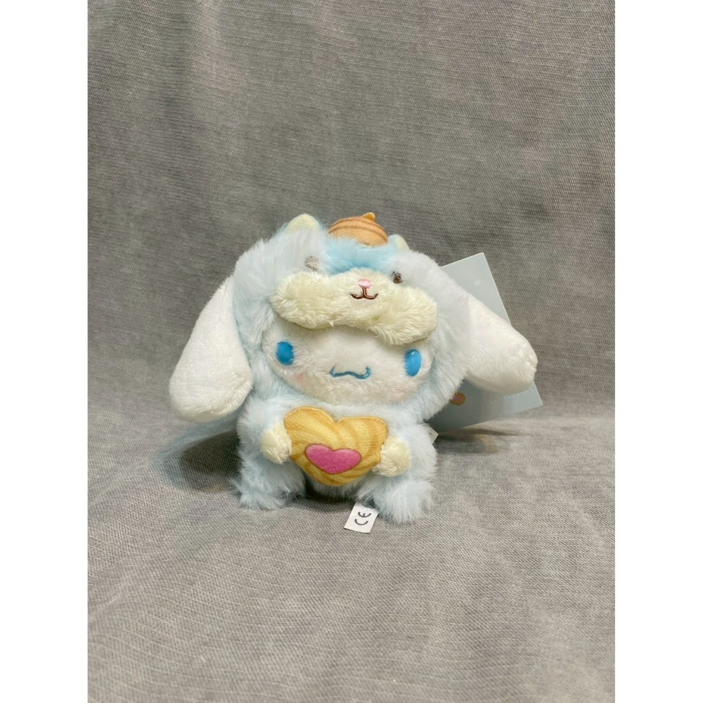 日本限定 三麗鷗 松鼠款 娃娃吊飾(Hello Kitty/美樂蒂/酷洛米/大耳狗/帕洽狗)-規格圖1