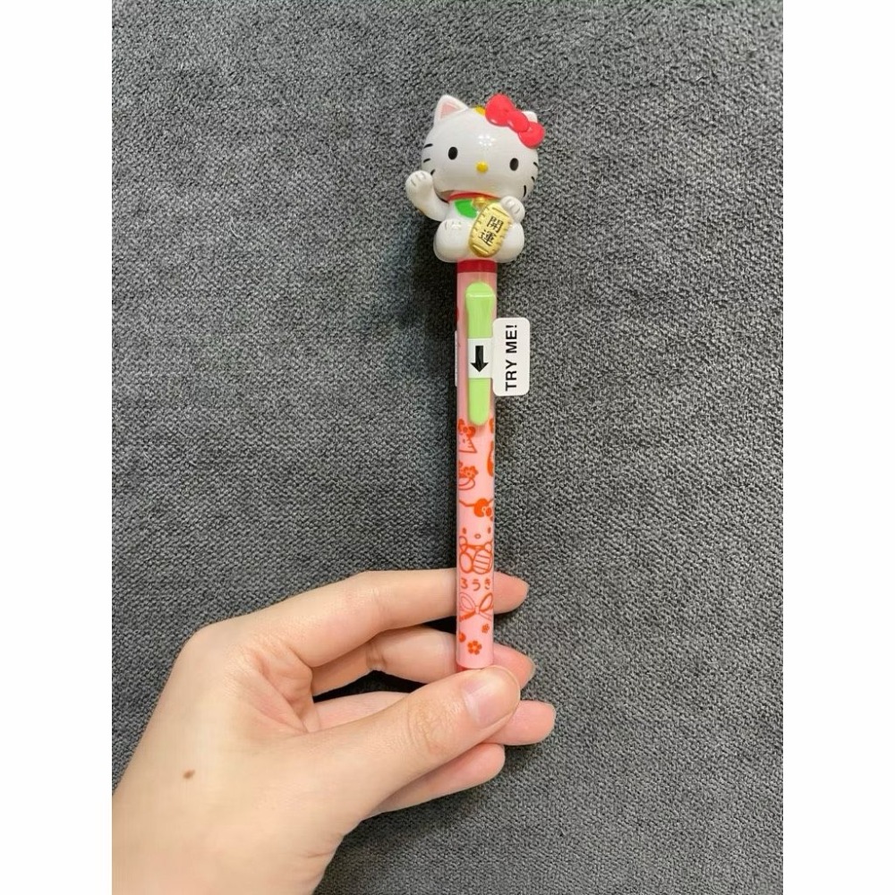 日本 三麗鷗 Hello Kitty 招財貓 動動筆 自動原子筆-規格圖1