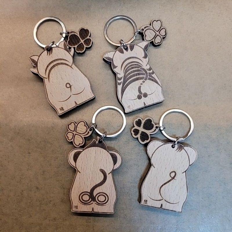 貓咪／12生肖／木作吊飾/key圈/吊飾/掛飾_木質雷雕-細節圖3