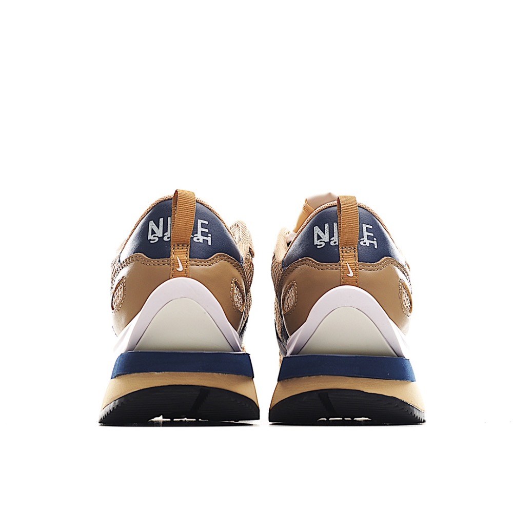 ✨Sacai x Nike VaporWaffle 休閒款 卡其 麂皮-細節圖5