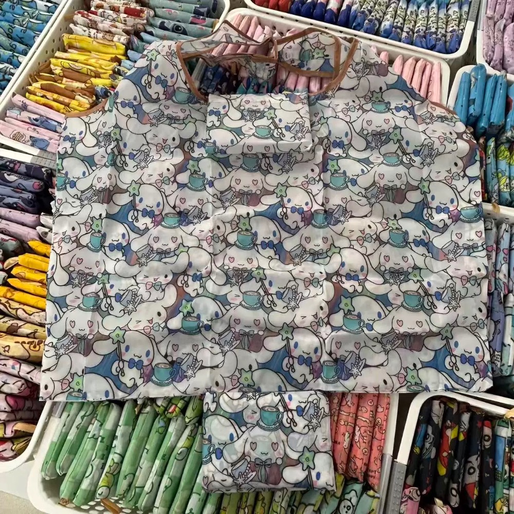 滿版愛心大耳狗