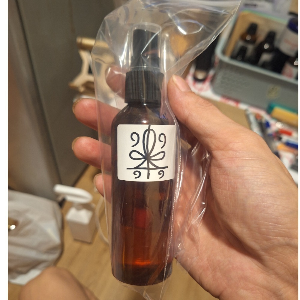 女巫手作01☪●特級全天然聖木噴霧 聖水 古魔法萃取技術 淨化 魔法 儀式 印加 秘魯-細節圖4