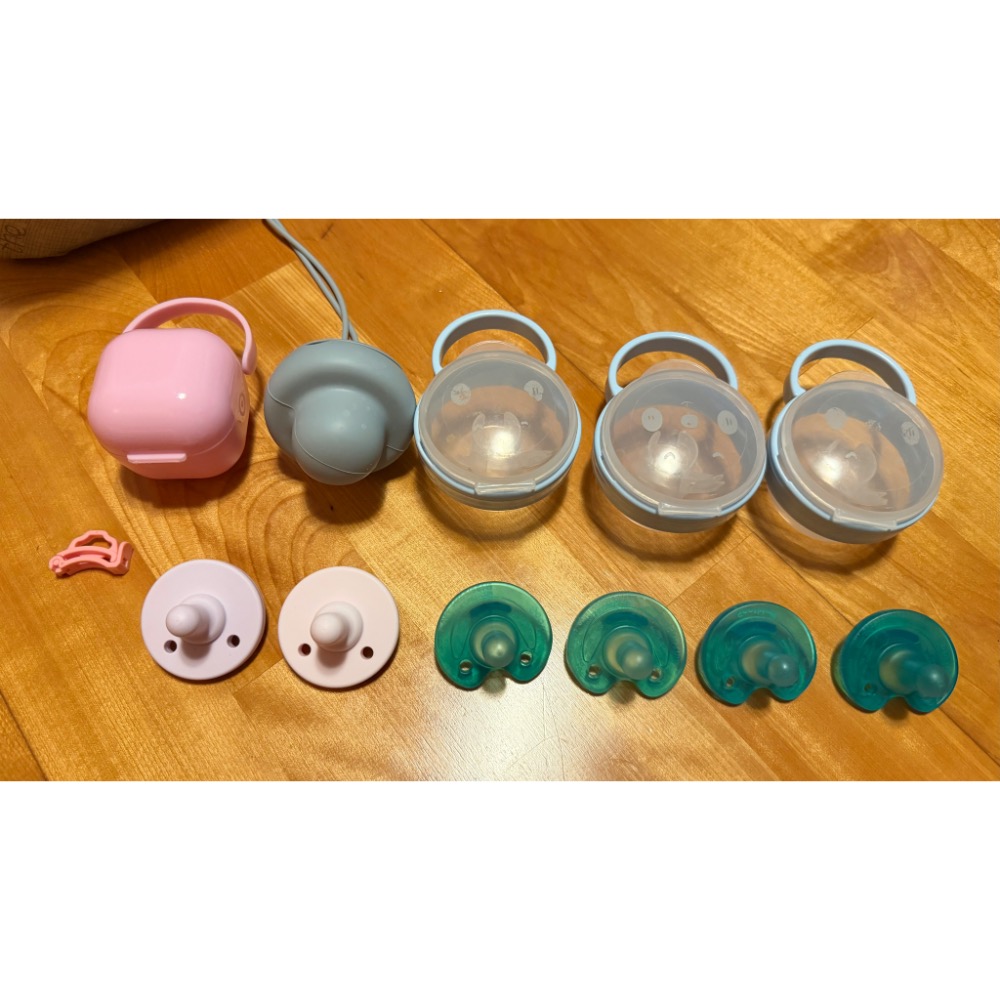 缺口奶嘴4個 圓形1個 紫色2個 奶瓶4個兩種蓋子-細節圖2