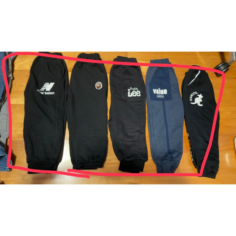 @沐沐媽/台中逢甲/1歲半  一件套裝70 八件長褲 70*8=560 三件短褲 60*3=180  總共810-細節圖3