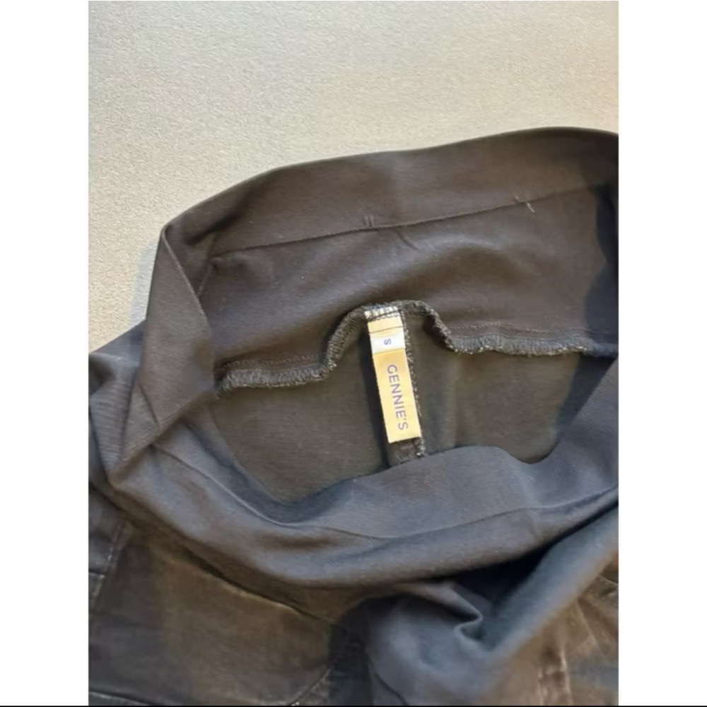 二手近全新 Gennies 奇妮 S號 彈力修身窄管夏季薄黑色牛仔褲 假口袋造型 輕薄長褲 孕前50公斤可穿 孕婦褲子-細節圖3