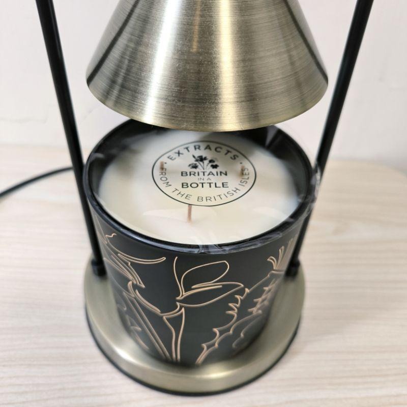 全新 英國 NOBLE ISLE暖爐三燭芯香氛蠟燭(新版) 640g | 交換禮物 聖誕節 葡萄柚 粉紅胡椒 蠟燭 質感-細節圖3