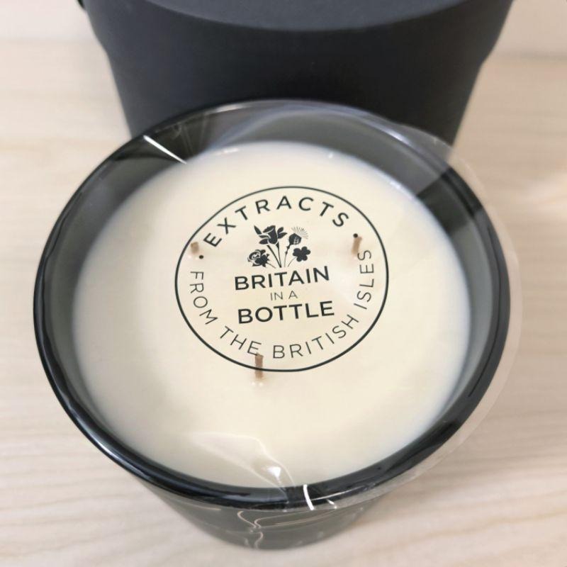 全新 英國 NOBLE ISLE暖爐三燭芯香氛蠟燭(新版) 640g | 交換禮物 聖誕節 葡萄柚 粉紅胡椒 蠟燭 質感-細節圖6