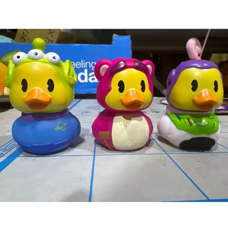 Disney ducks 玩具總動員 三眼怪 草莓熊 史迪奇 史瑞克 米奇 米妮鴨子 麻煩看商品描述～-細節圖2