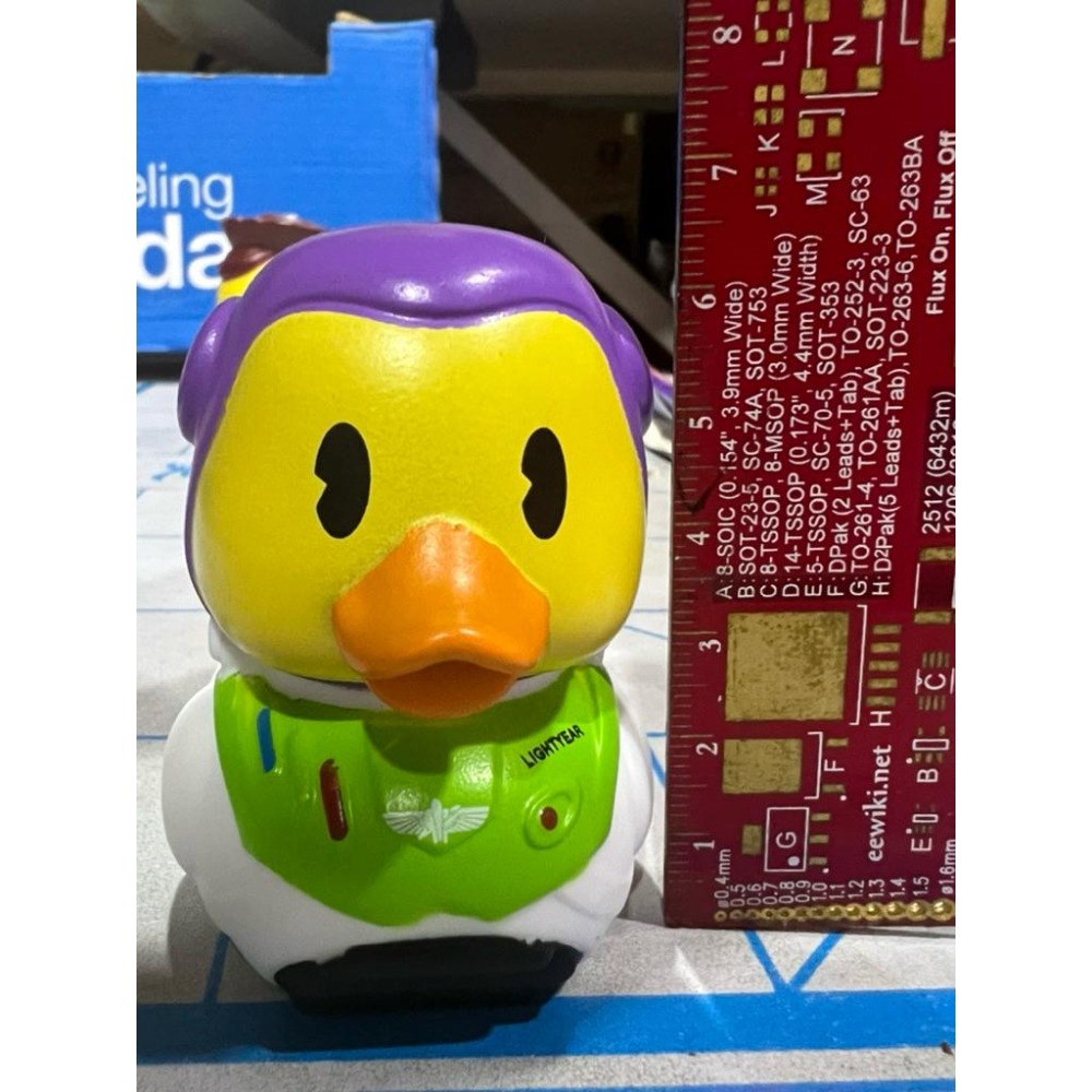 Disney ducks 玩具總動員 三眼怪 草莓熊 史迪奇 史瑞克 米奇 米妮鴨子 麻煩看商品描述～-細節圖5