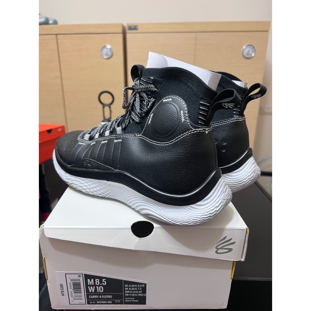 【極新二手】UA Curry 4 FloTro ＂Suit & Tie＂ 3024861-001 US8.5-細節圖4